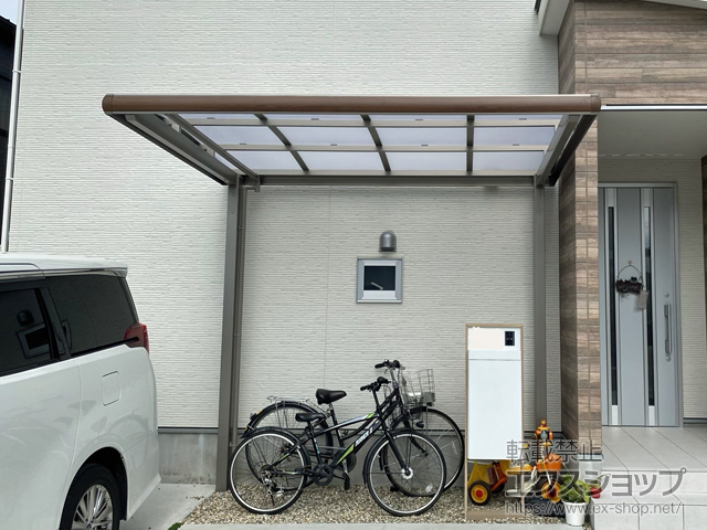 愛知県津島市ののサイクルポート・駐輪場 フーゴAプラスミニ (アーチスタイル) 木調色 積雪〜20cm対応 施工例