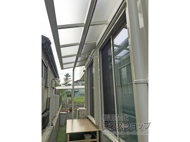神奈川県茅ヶ崎市ののテラス屋根 ソラリア F型 テラスタイプ 単体 積雪〜20cm対応 施工例