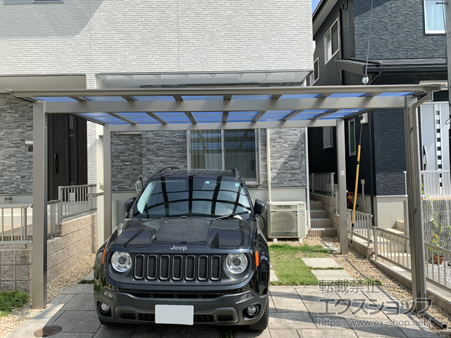 滋賀県大津市ののカーポート ネスカF (フラットスタイル) ワイド 積雪〜20cm対応 施工例