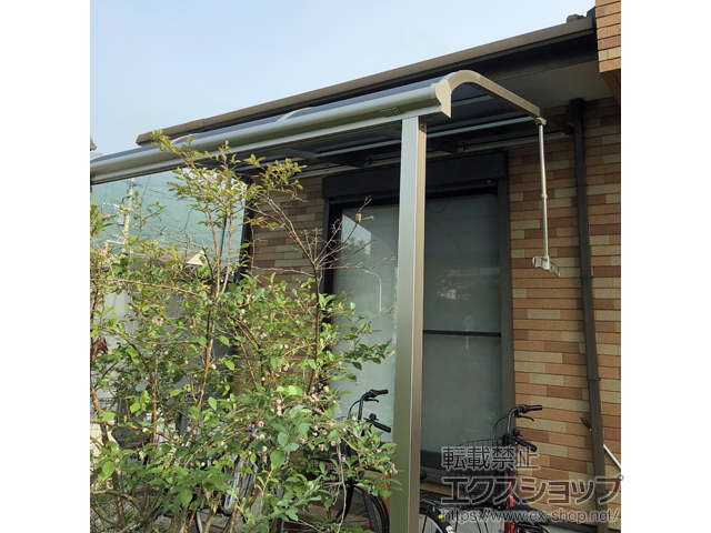 福岡県北九州市ののテラス屋根 ソラリア R型 テラスタイプ 単体 積雪〜20cm対応 施工例