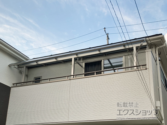 埼玉県蓮田市ののバルコニー・ベランダ屋根 ソラリア R型 屋根タイプ 連棟 積雪〜20cm対応 施工例