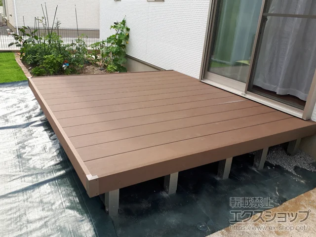 ��錧�����s��YKKAP�̃E�b�h�f�b�L ���E�b�h�f�b�L 200 �{�H��