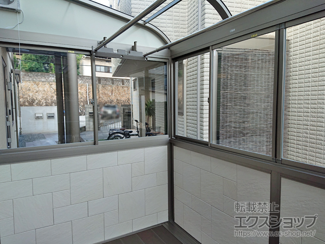 広島県呉市ののテラス囲い・サンルーム サニージュ R型 床納まり ランマ無 積雪〜20cm対応 施工例