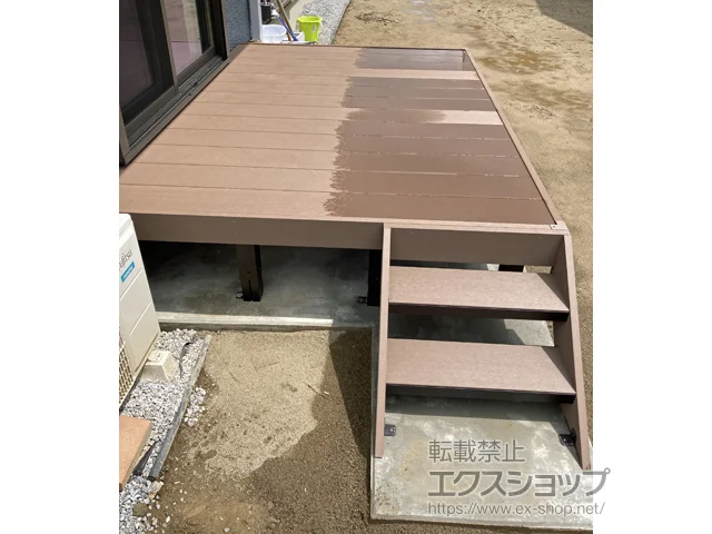 埼玉県久喜市のValue Selectのウッドデッキ マージウッドデッキ 施工例