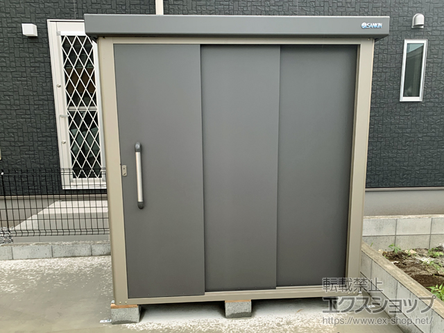 千葉県柏市のの物置・屋外倉庫 エスケーエイト SK8-70 一般型 1800×1200×1940 SK8-70-GK 施工例