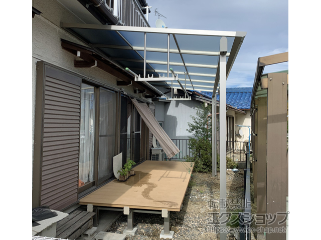 岐阜県本巣市ののテラス屋根 ソラリア F型 テラスタイプ 単体 積雪〜20cm対応 施工例