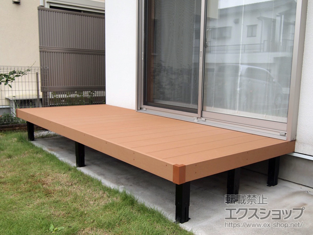 静岡県伊豆の国市ののウッドデッキ マージウッドデッキ 施工例