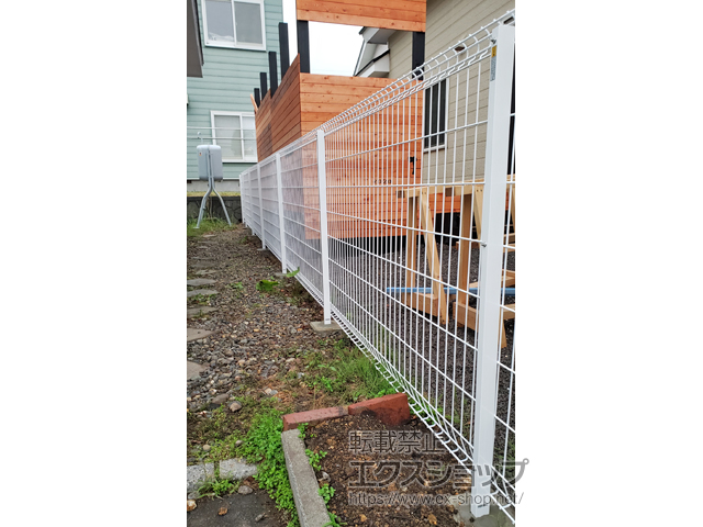 北海道函館市ののフェンス・柵 イーネットフェンス 2F型　自由柱施工 施工例