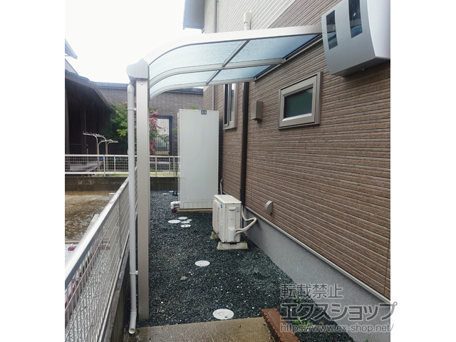 熊本県熊本市ののテラス屋根 ソラリア R型 テラスタイプ 単体 積雪〜20cm対応 施工例