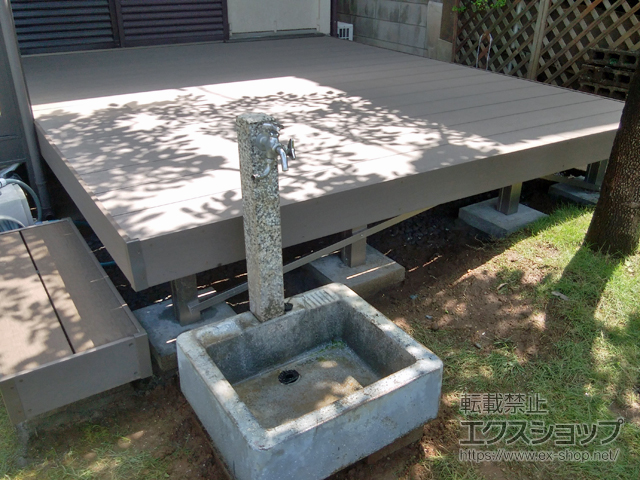 埼玉県川越市のLIXIL リクシル（トステム）のウッドデッキ レストステージ 幕板納まり 施工例