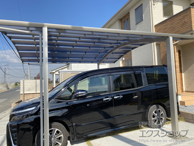 埼玉県久喜市ののカーポート レイナツインポートグラン　積雪〜20cm対応 施工例
