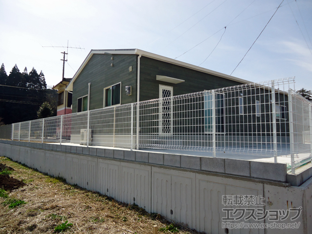 大分県由布市ののフェンス・柵 イーネットフェンスA1F型 自由柱タイプ 施工例