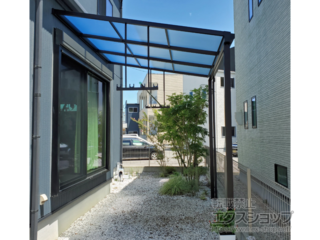 福岡県糸島市ののテラス屋根 ソラリア F型 テラスタイプ 単体 積雪〜20cm対応 施工例