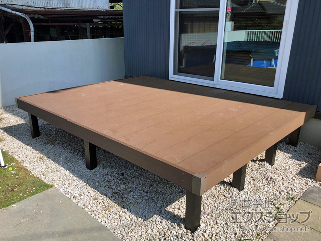 香川県三豊市ののウッドデッキ リウッドデッキ 200 施工例