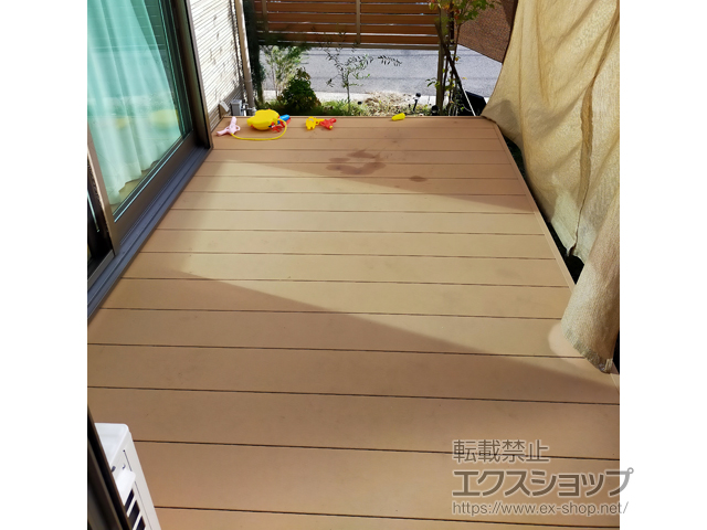 大阪府堺市ののウッドデッキ リウッドデッキ 200 施工例