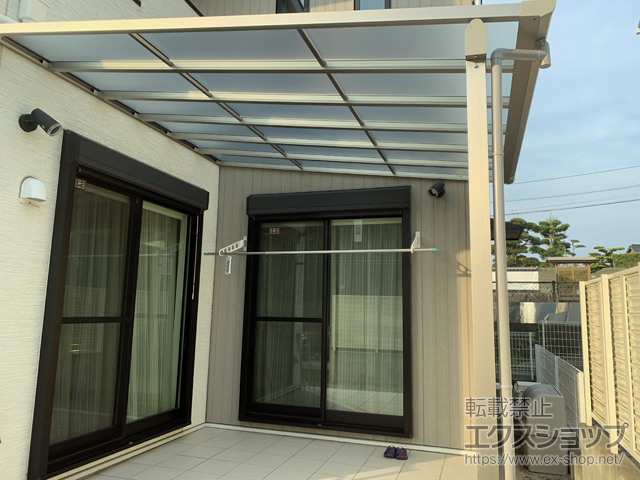 福岡県糟屋郡粕屋町ののテラス屋根 ソラリア F型 テラスタイプ 単体 積雪〜20cm対応 施工例