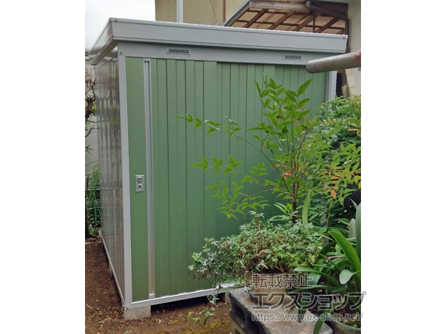 神奈川県南足柄市のの物置・屋外倉庫 ネクスタ 一般型 1790×1790×2020（NXN-32S） NXN-32S-OG 施工例