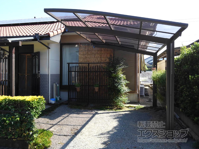 鹿児島県曽於市ののカーポート ネスカR (ラウンドスタイル) 積雪〜20cm対応 施工例