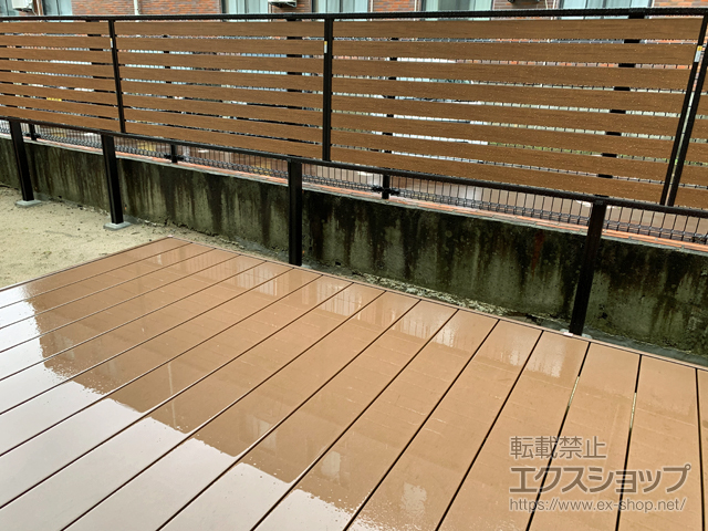 新潟県新潟市ののフェンス・柵 モクアルフェンス 横板タイプ 2段支柱 自立建て用（パネル1段） 施工例