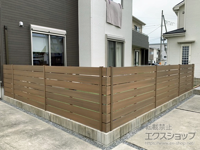 群馬県太田市ののフェンス・柵 プラドフェンス ジョイントあり仕様　隙間10mm 施工例