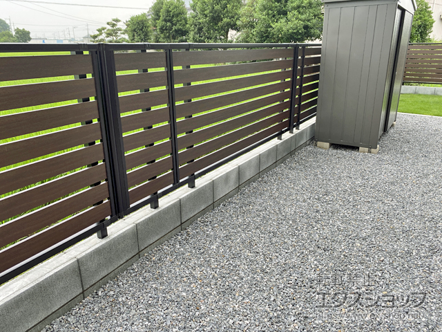 茨城県古河市ののフェンス・柵 モクアルフェンス 横板タイプ 自由柱施工 施工例