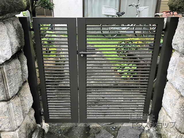 大阪府堺市のの門扉 開き門扉AB YR2型 親子開き 柱使用 施工例