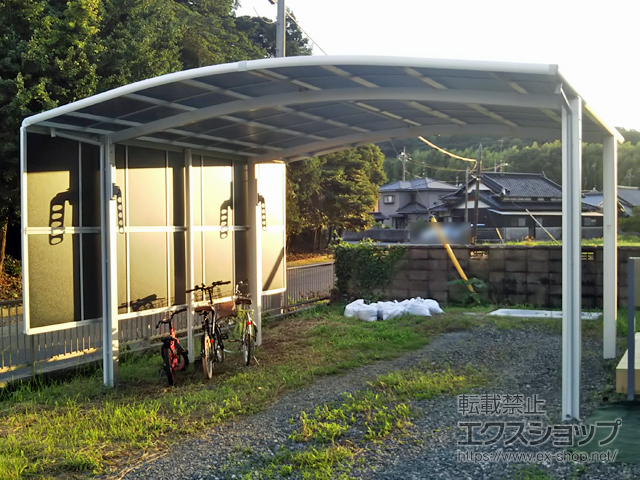 山口県山陽小野田市ののカーポート ネスカR (ラウンドスタイル) ワイド 積雪〜20cm対応 施工例