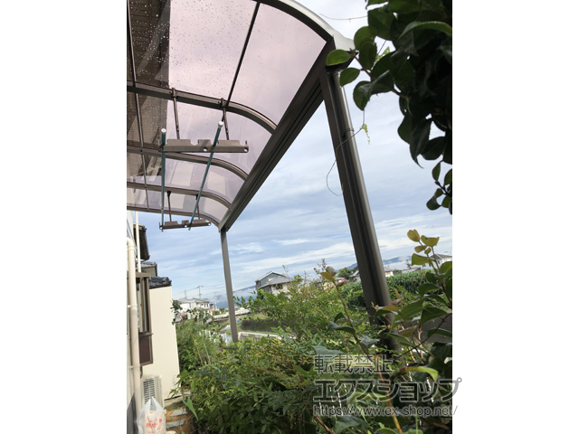 徳島県名西郡石井町ののテラス屋根 スピーネ R型 テラスタイプ 単体 積雪〜20cm対応 施工例