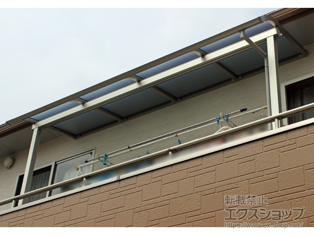 岡山県瀬戸内市ののバルコニー・ベランダ屋根 ソラリア R型 屋根タイプ 単体 積雪〜20cm対応 施工例