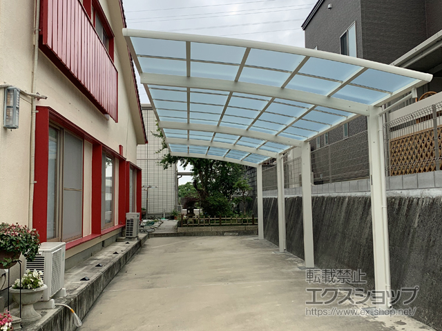 香川県東かがわ市ののカーポート レイナポートグラン 縦連棟　積雪〜20cm対応 施工例