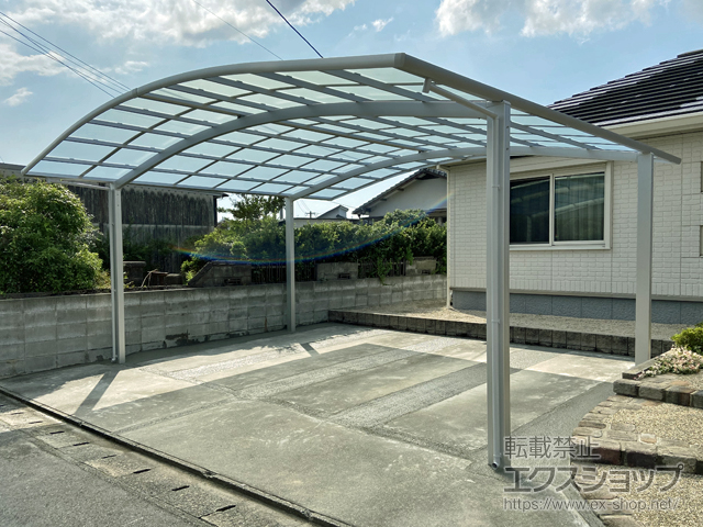 福岡県朝倉市ののカーポート ネスカR (ラウンドスタイル) ワイド 積雪〜20cm対応 施工例