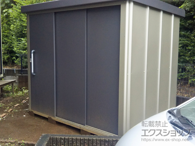 埼玉県入間郡三芳町のの物置・屋外倉庫 エスケーエイト SK8-100 一般型 2200×1600×1940 SK8-100-GK 施工例