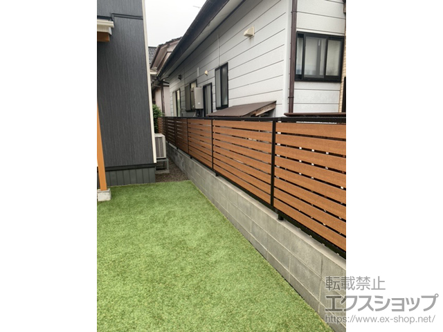山形県鶴岡市ののフェンス・柵 モクアルフェンス 横板タイプ・自由柱施工 施工例