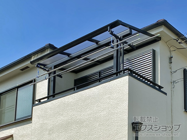 埼玉県さいたま市ののバルコニー・ベランダ屋根 プレシオステラスII F型 屋根タイプ 単体 積雪〜20cm対応 施工例