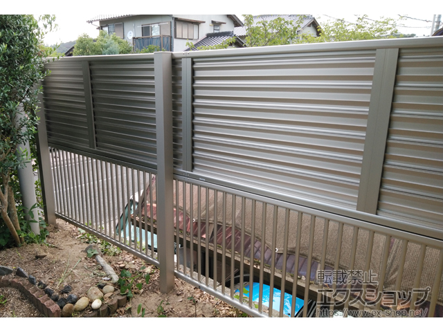 兵庫県三田市ののフェンス・柵 ミエーネフェンス・シンプレオフェンス10型 2段支柱 自立建て用 施工例