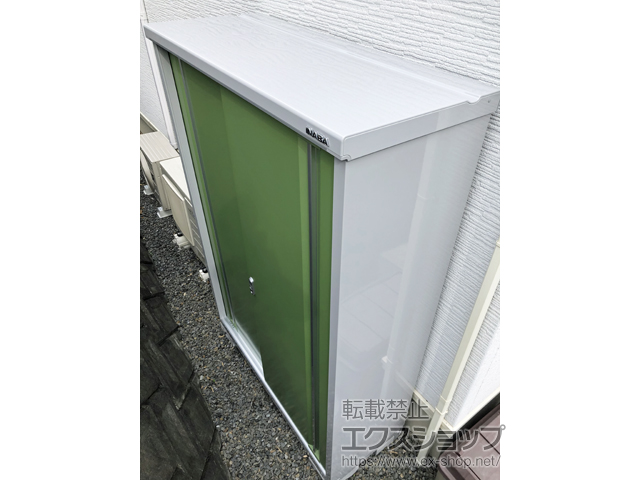 愛媛県松山市のの物置・屋外倉庫 シンプリー 一般型 1320×515×1903（MJX-135E-P） MJX-135E-P-LG 施工例