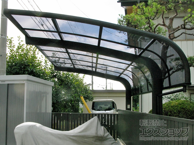 長野県長野市のLIXIL リクシル（トステム）のカーポート テールポートシグマIII 積雪〜20cm対応 施工例