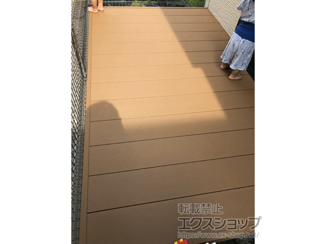 埼玉県新座市ののウッドデッキ リウッドデッキ 200 施工例