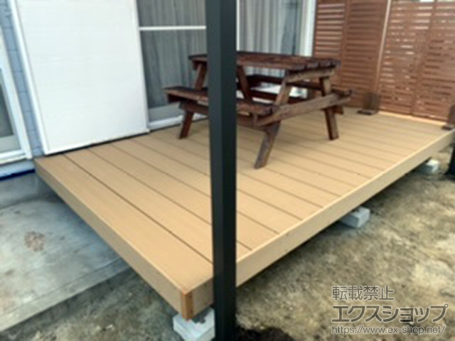 岐阜県多治見市のLIXIL リクシル（トステム）のウッドデッキ レストステージ 幕板納まり 施工例