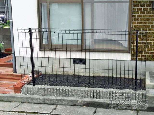 広島県広島市ののフェンス・柵 イーネットフェンス 3F型 自由柱施工 施工例