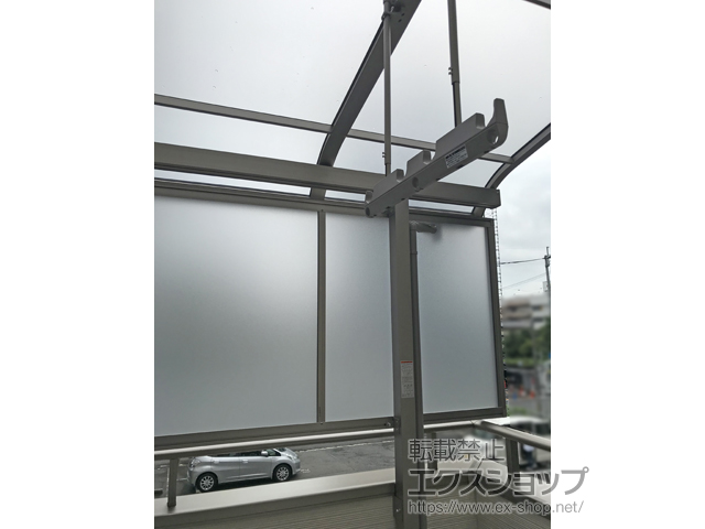 広島県広島市ののバルコニー・ベランダ屋根 スピーネ R型 屋根タイプ 単体 積雪〜20cm対応 施工例