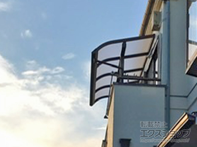 東京都日野市ののバルコニー・ベランダ屋根 ソラリア R型 屋根タイプ 単体 積雪〜20cm対応 施工例