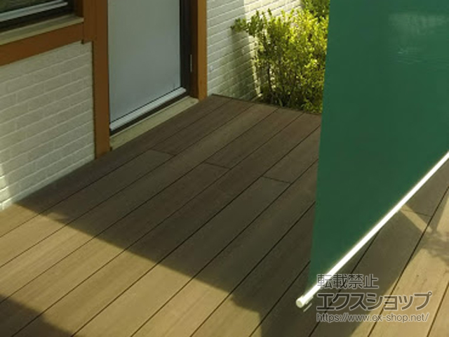 福井県福井市ののウッドデッキ 樹ら楽ステージ 木彫 施工例