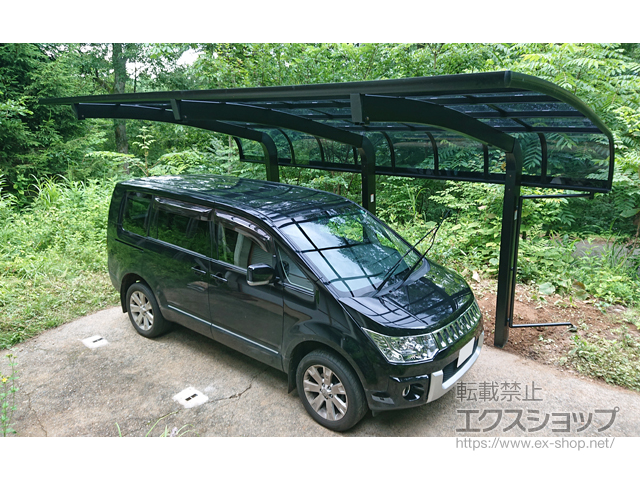 長野県上水内郡飯綱町のLIXIL リクシル（トステム）のカーポート テールポートシグマIII 1500 積雪〜50cm対応 施工例