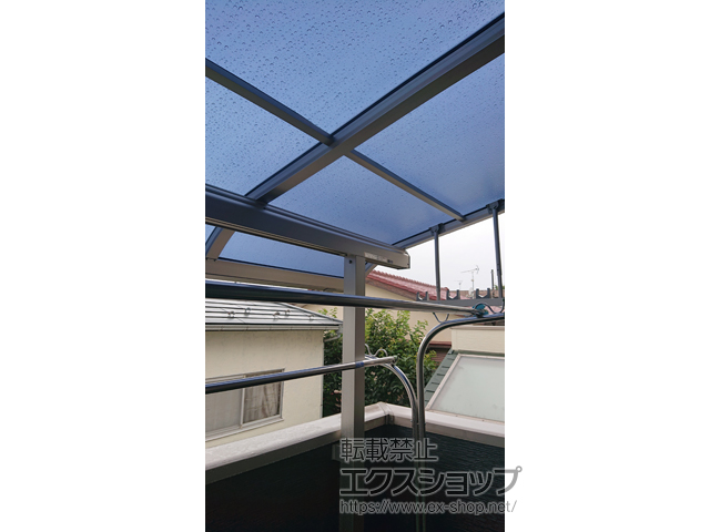 東京都昭島市ののバルコニー・ベランダ屋根 ソラリア R型 屋根タイプ 単体 積雪〜20cm対応 施工例