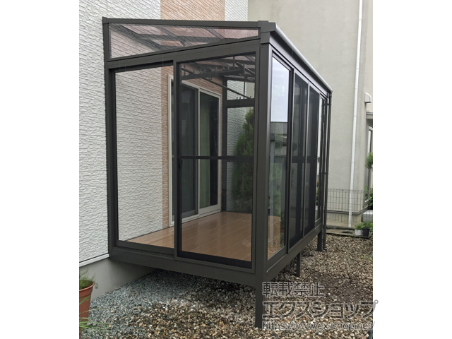 宮城県名取市ののテラス囲い・サンルーム サニージュ F型 床納まり ランマ無 積雪〜50cm対応 施工例