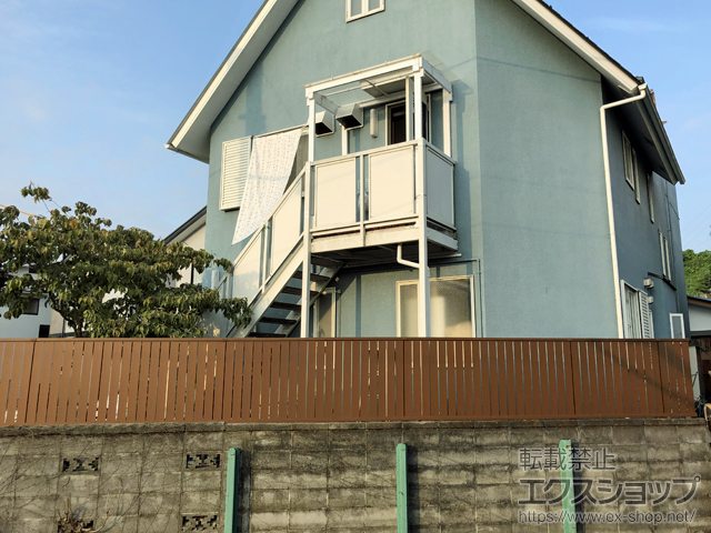 神奈川県小田原市ののフェンス・柵 シャトレナ 2型　2段フリー支柱[60角支柱]*上段のみ 施工例