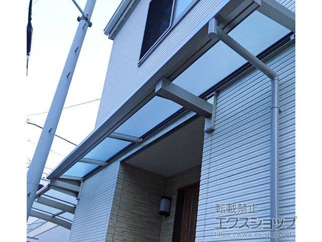 広島県広島市ののテラス屋根 ソラリア F型 ルーフタイプ 単体積雪〜20cm対応 施工例