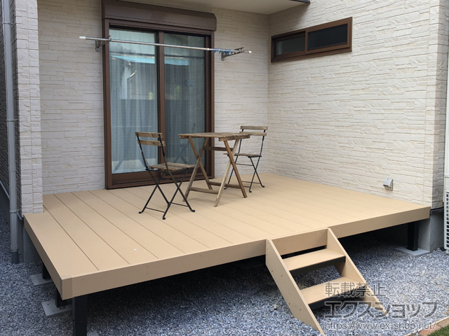 埼玉県吉川市ののウッドデッキ リウッドデッキ 200 施工例