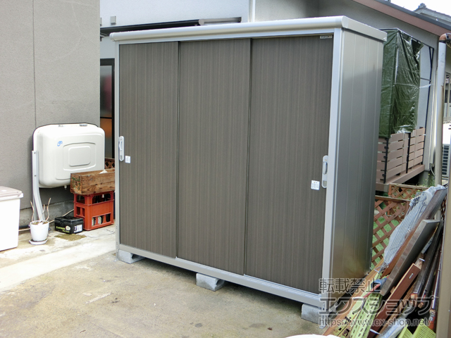 石川県白山市のの物置・屋外倉庫 エスモ 一般型 2100×900×1959（ESE-2109A） ESE-2109A-DW 施工例